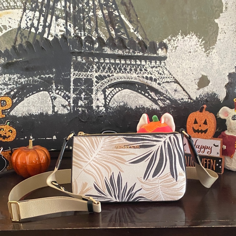 Authentic Michael Kors Leave Pattern Crossbody Bag